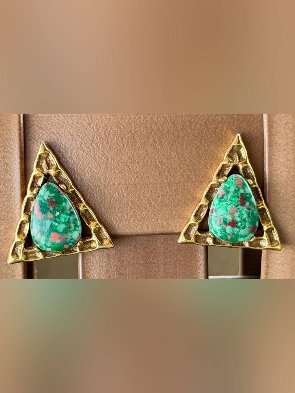 VTG Emmons Clip On Earrings Gold Triangle Faux Ruby Zoisite